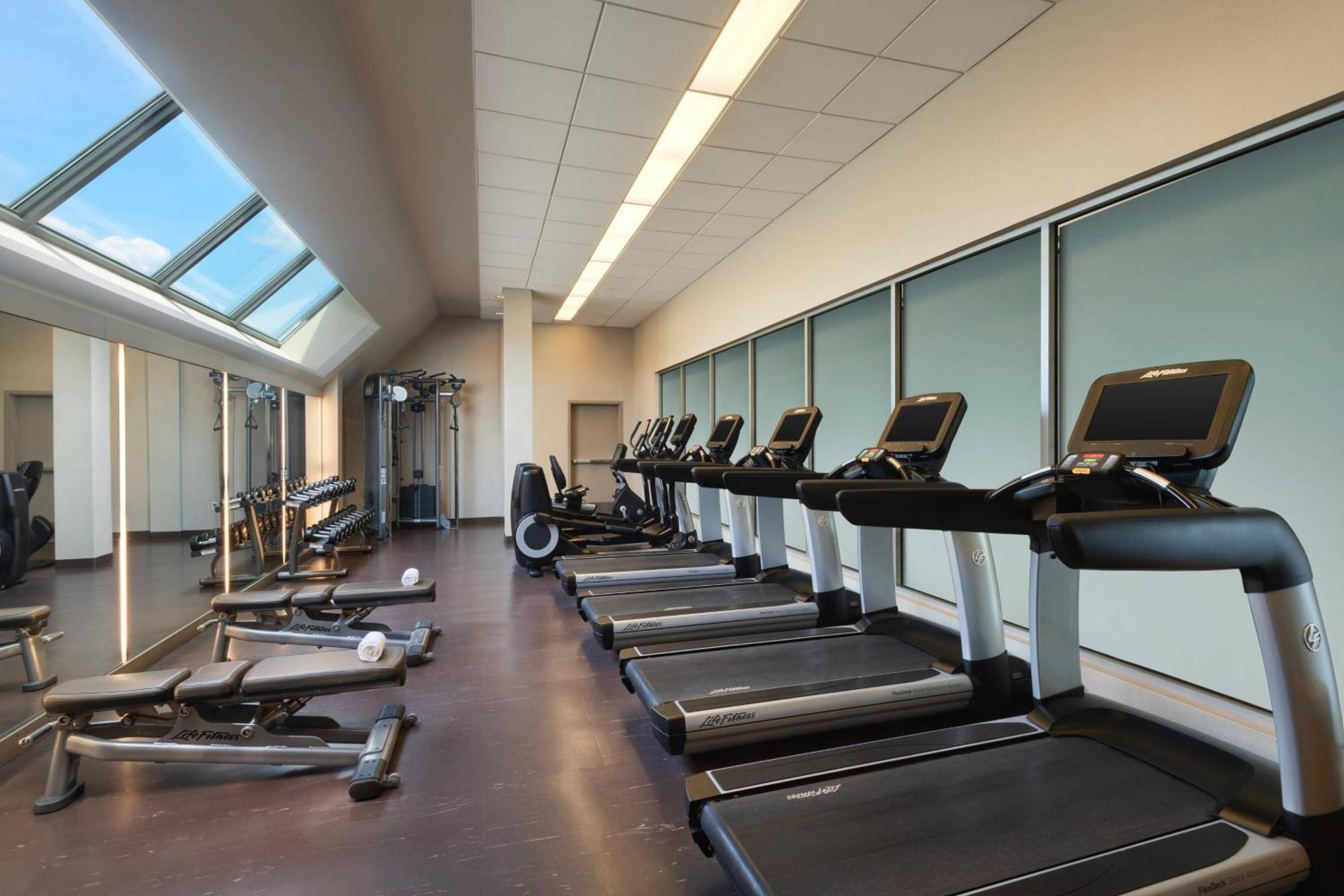 מלון The Westin Reston Heights מראה חיצוני תמונה